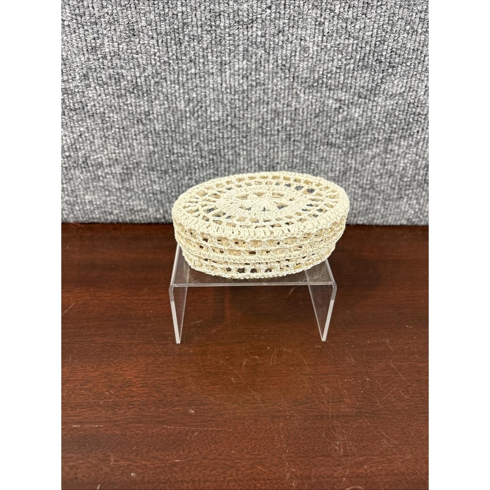 Vtg Crocheted Lidded Trinket Box Cottagecore Decor Starche